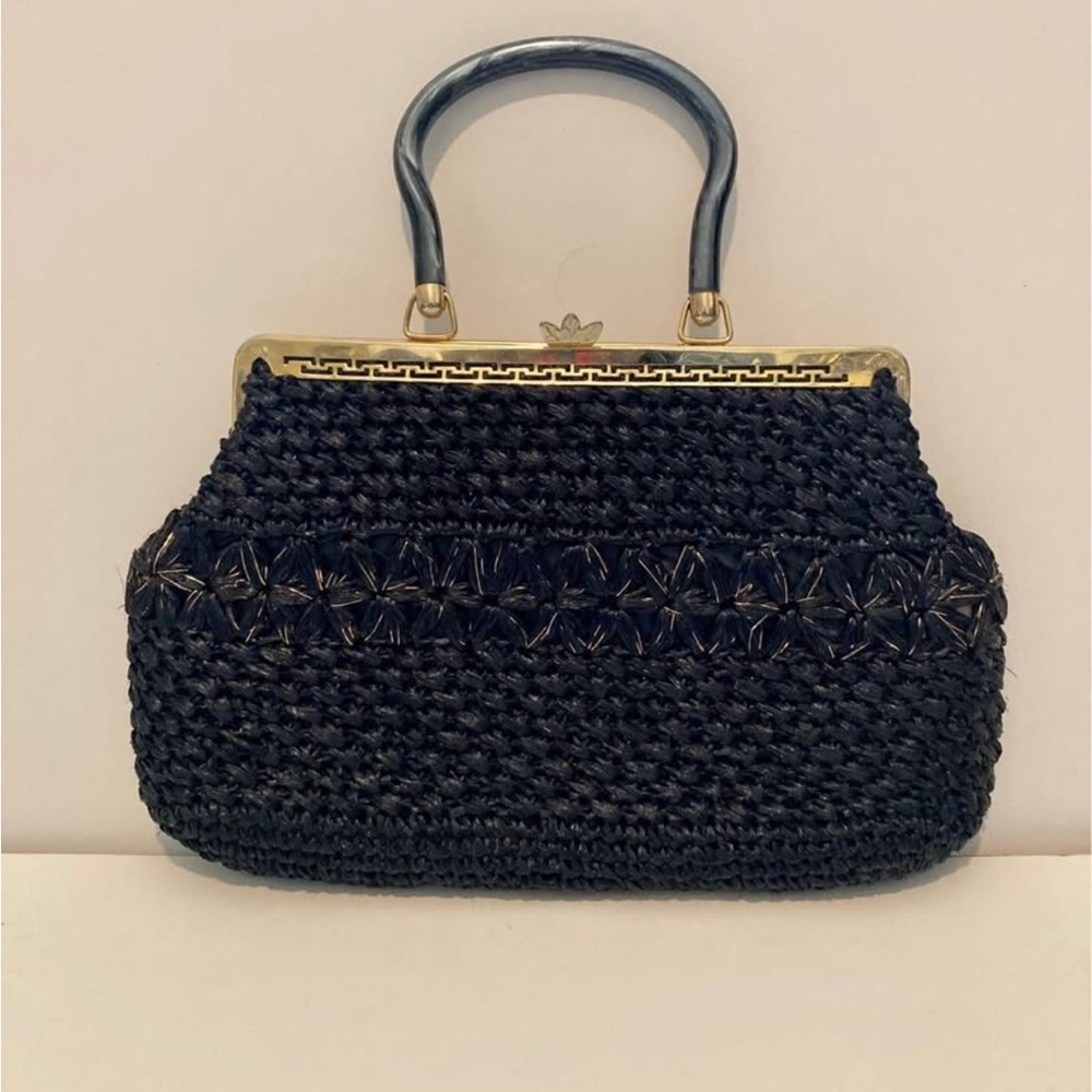 Vintage Midcentury Black + Gold
Raffia Woven Purse
Handbag w/ Melamine
Handle